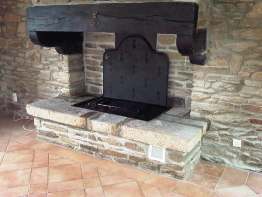 poêle et cheminée à bois Double feu à coté de Sète Hérault 34